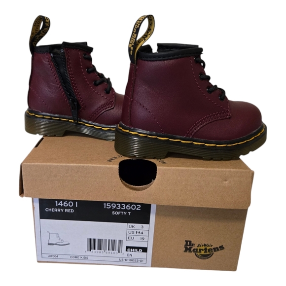 Doc Martens Infant Softy T Cherry Leather Boots Size 4 - Picture 4 of 6